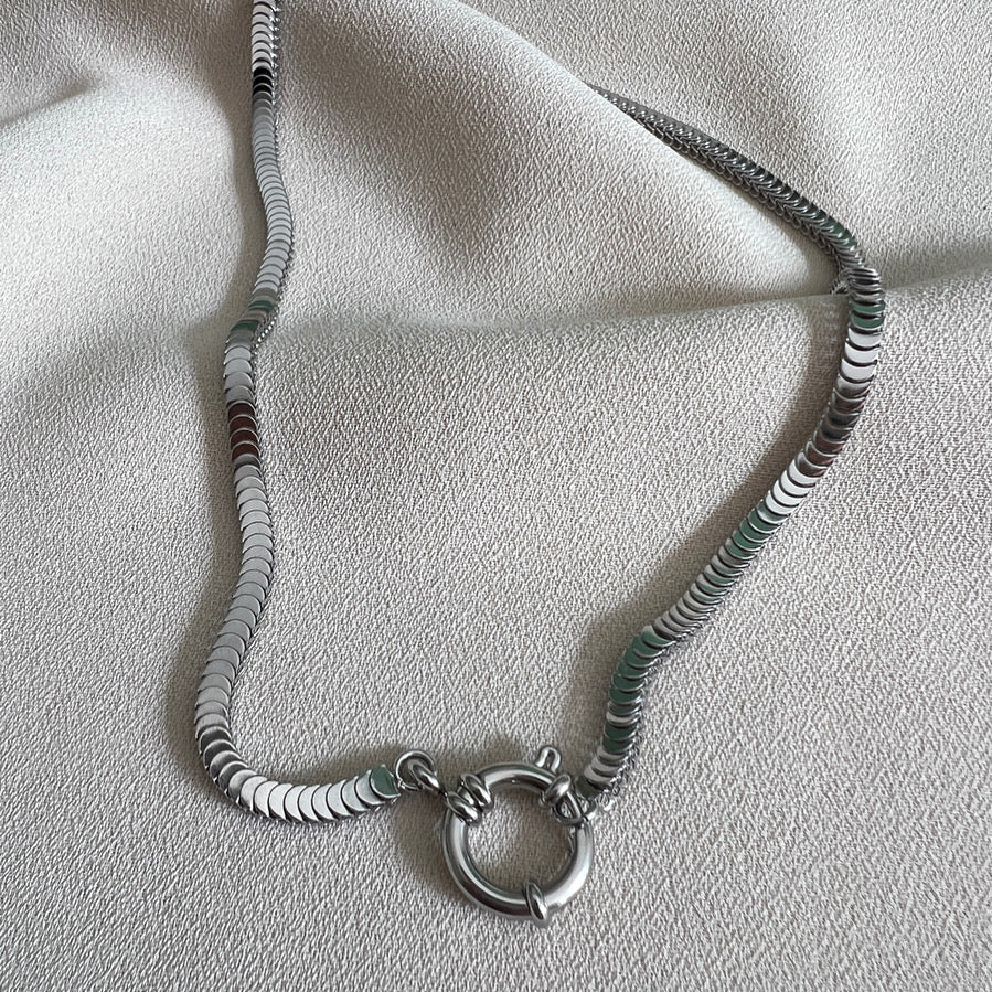 Collier Asma